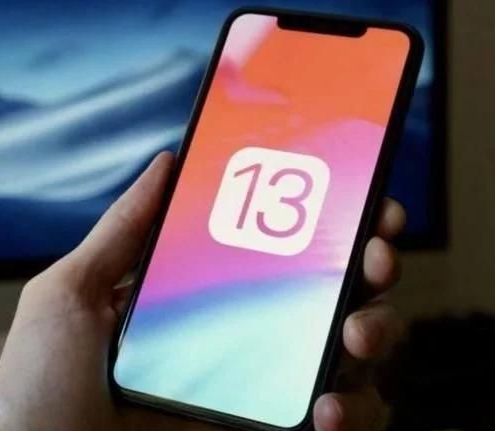 岑巩苹果手机维修分享iPhone 12如何保养 